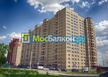 Алюминиевое остекление балконов под ключ по доступным ценам в Пушкино | МосБалкон