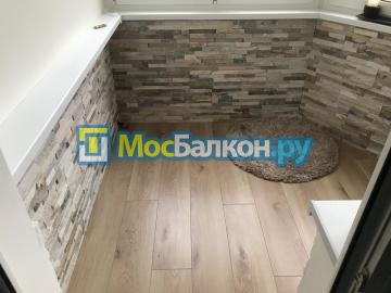 Отделка балкона камнем дом П-44Т