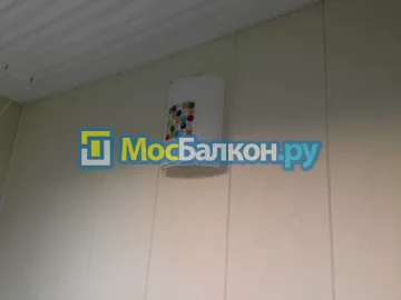 Отделка балкона и лоджии пластиковыми ПВХ панелями в Пушкино от компании МосБалкон