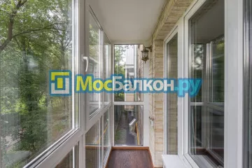 Французское остекление балконов и лоджий под ключ по доступным ценам в Пушкино | МосБалкон