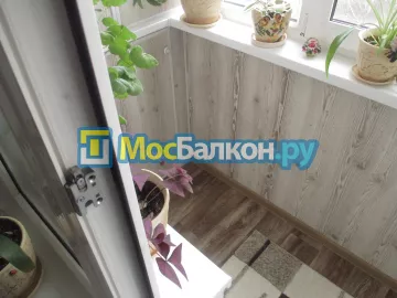 Отделка балкона и лоджии пластиковыми ПВХ панелями в Пушкино от компании МосБалкон