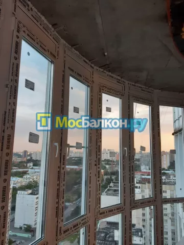 Панорамное остекление заказать под ключ по выгодной цене в Пушкино от компании МосБалкон