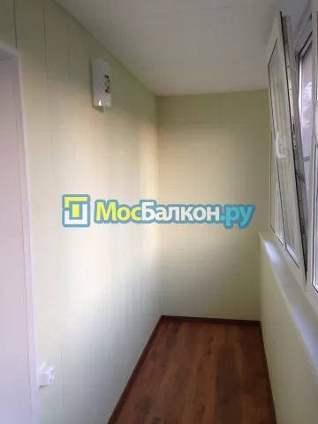 Отделка балкона и лоджии пластиковыми ПВХ панелями в Пушкино от компании МосБалкон